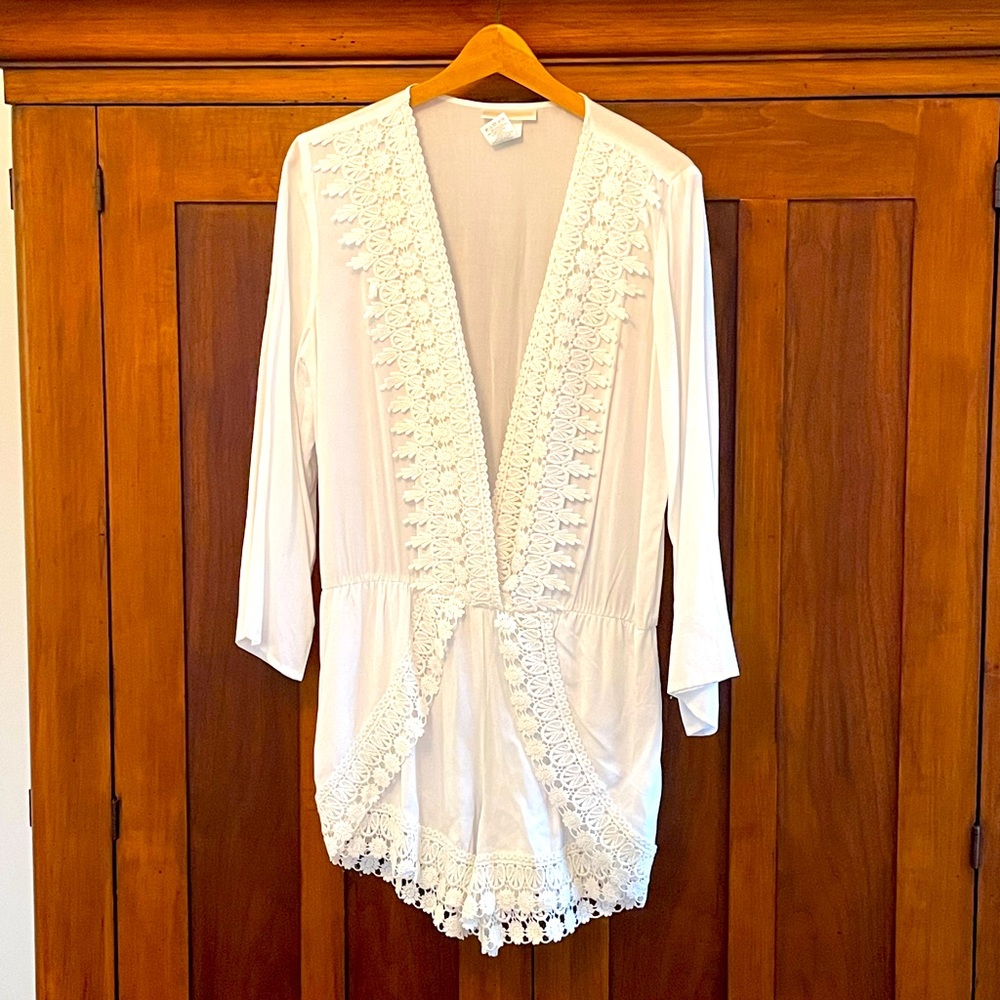 la Blanca costa brava white romper beach/pool coverup, size medium.
